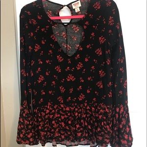 Mission XS Cut Out Chest Flowy Floral Blouse